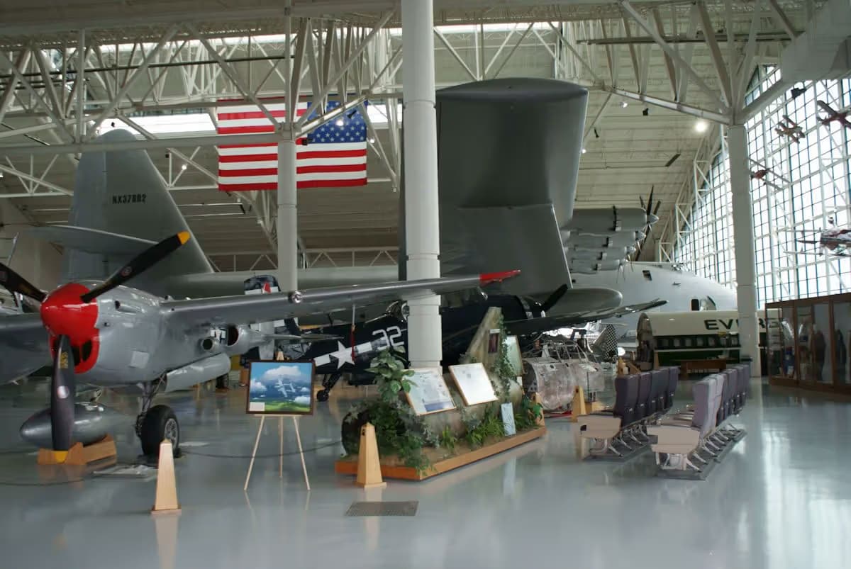 Unidentified — Warbird