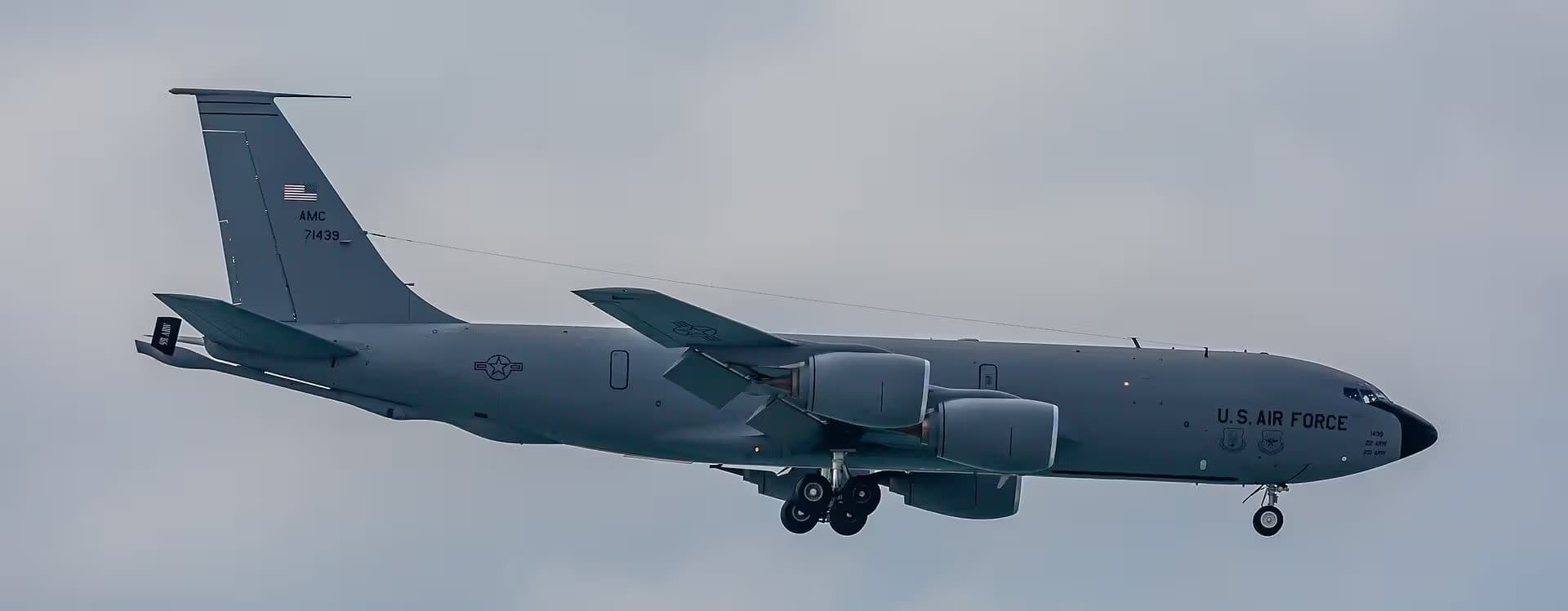 Unidentified — Boeing