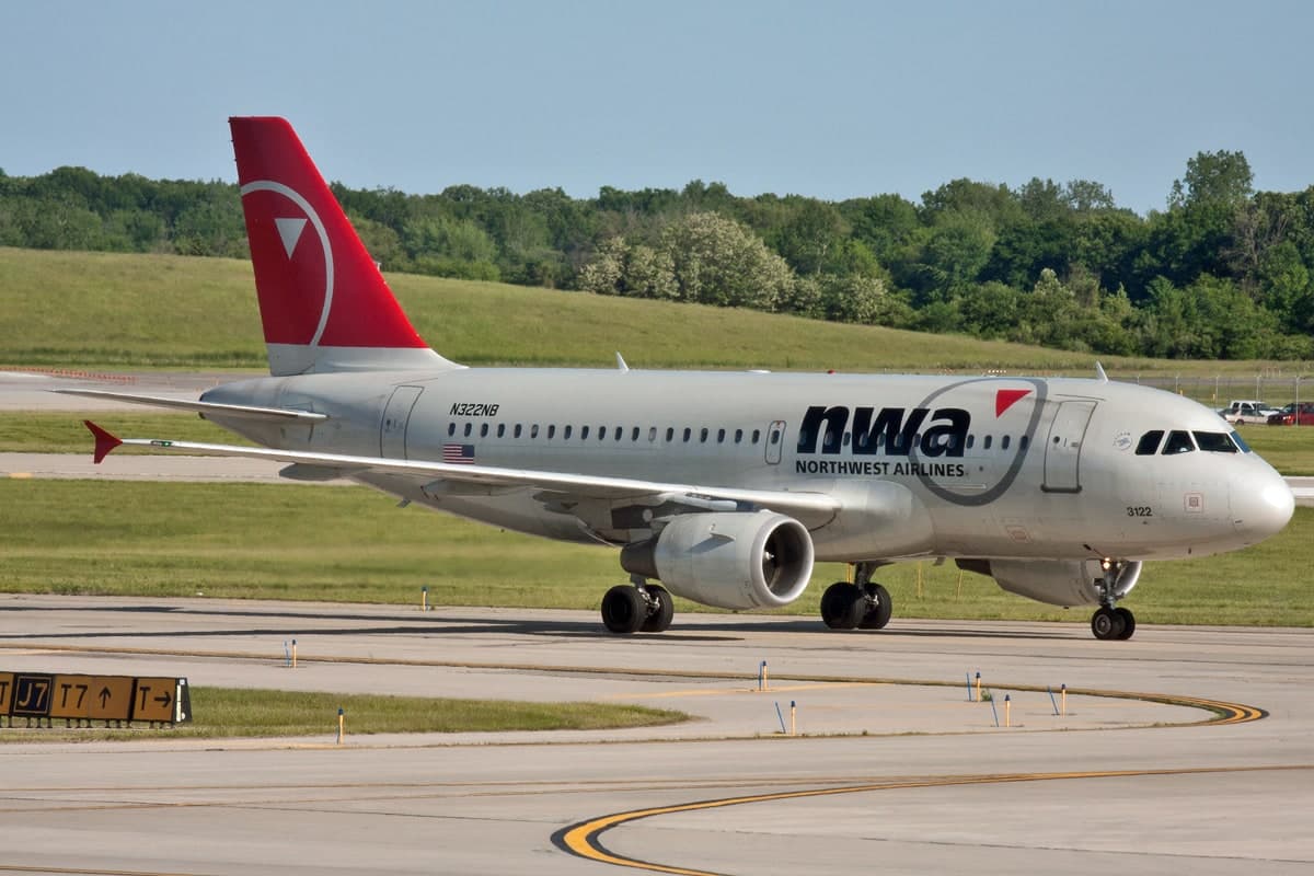 N322NB — Airbus