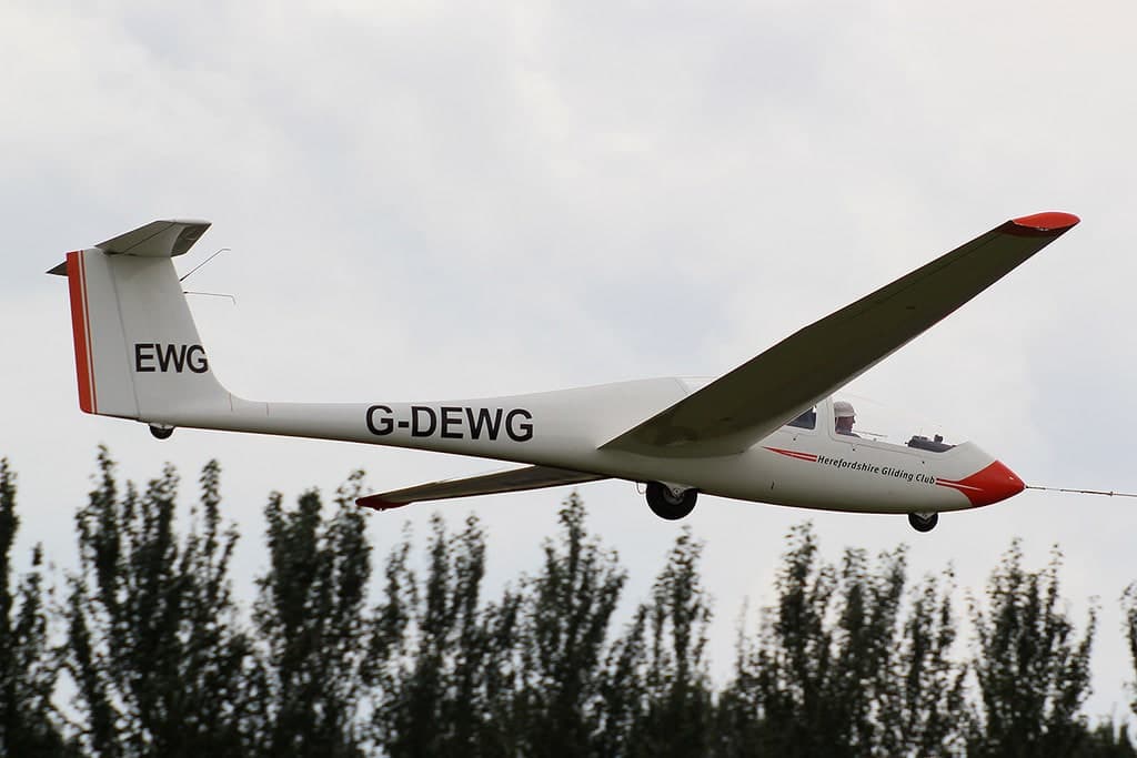 G-DEWG — Glider