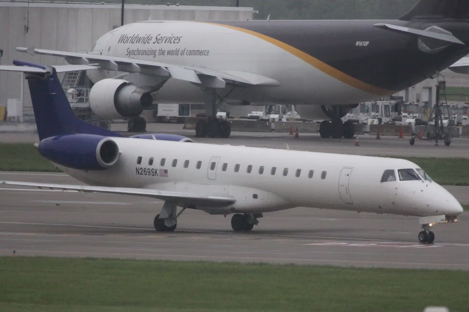 N269SK — Embraer