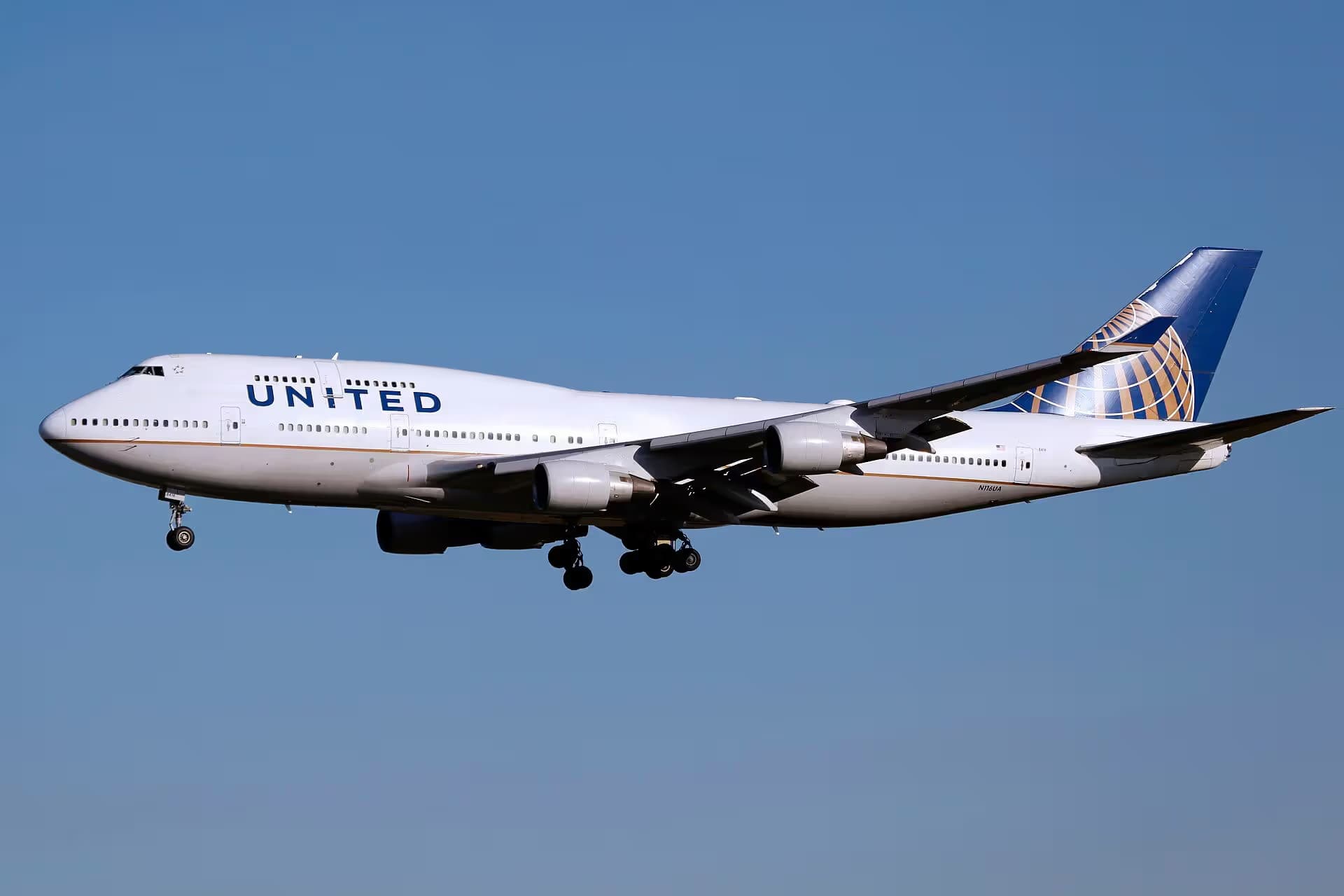 N116UA — Boeing