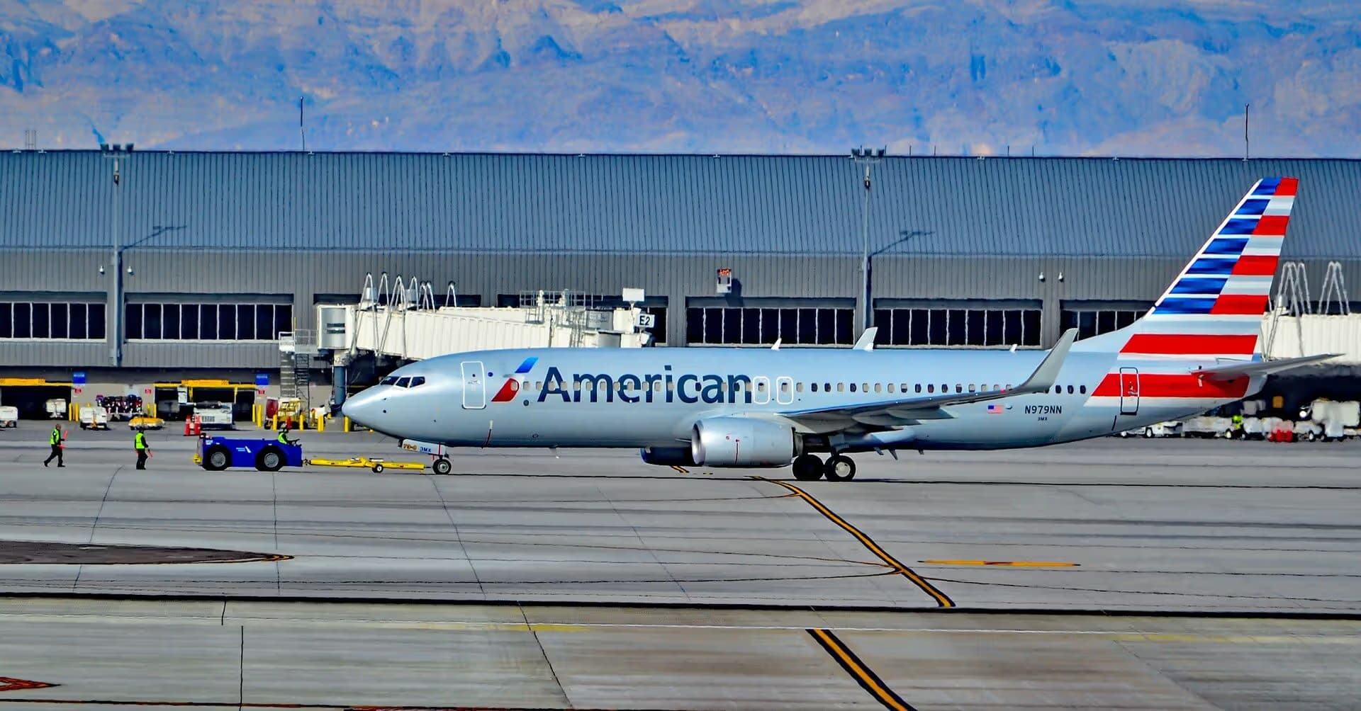 N979NN — Boeing
