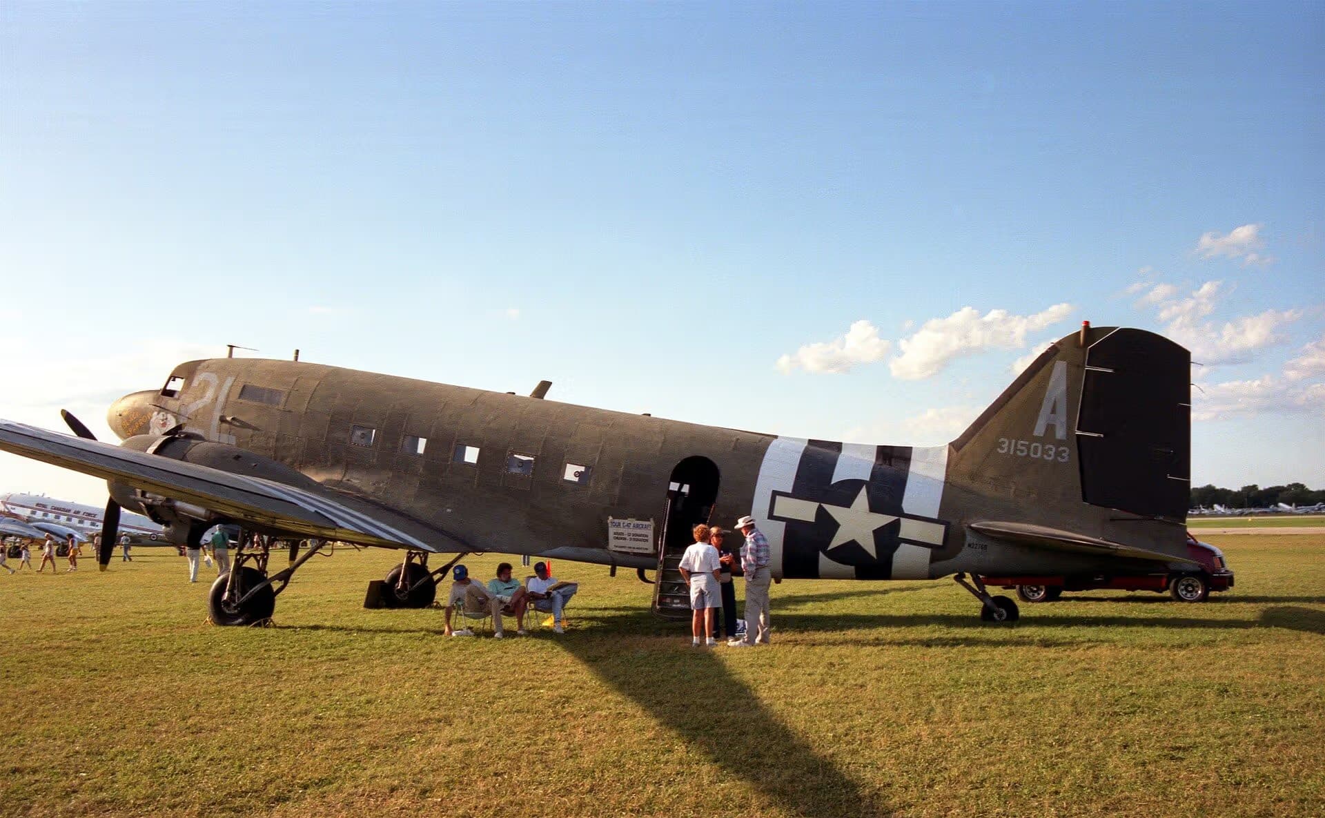 N227GB — Douglas