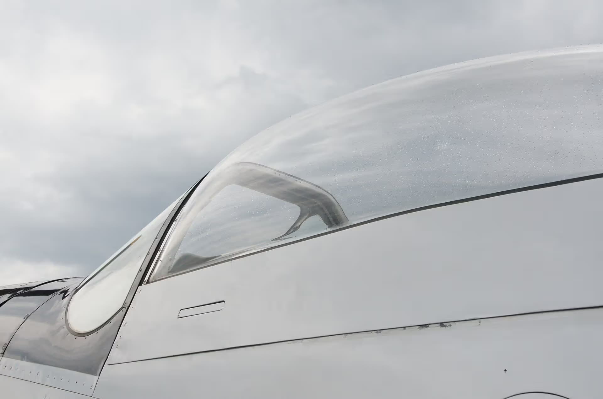 N10607 — Aircraft