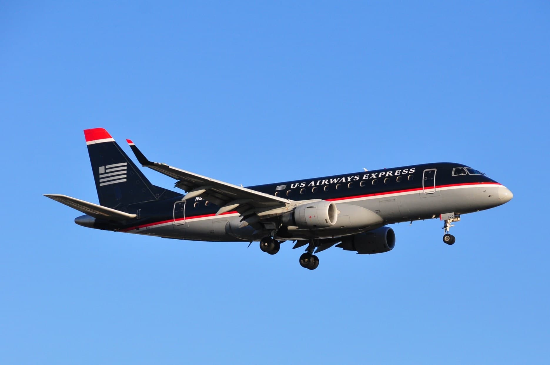 N820MD — Twin-engine aircraft