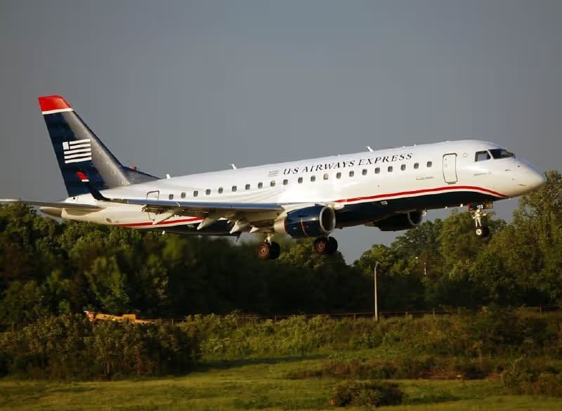 N132HQ — Embraer