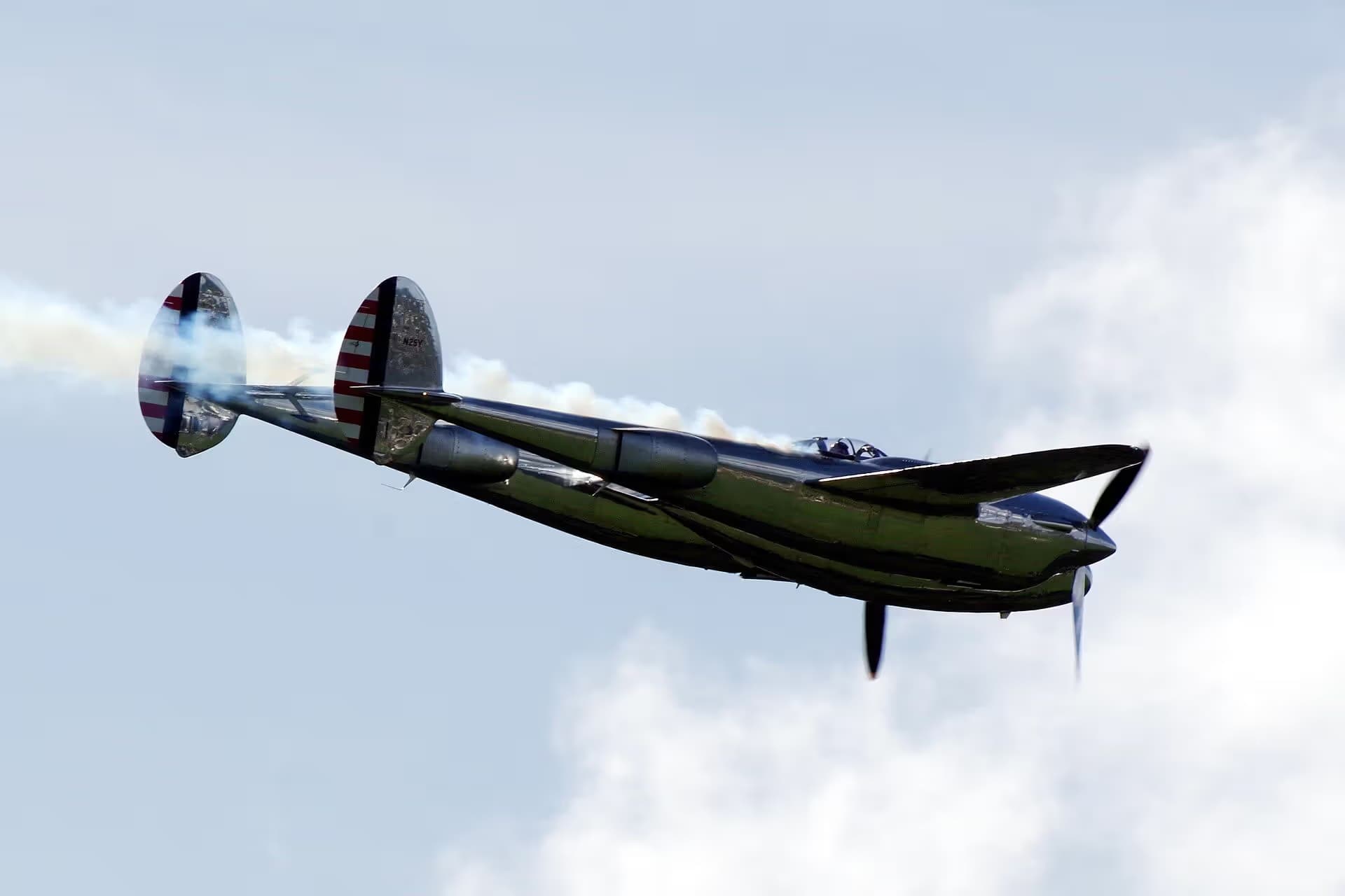 N25Y — Lockheed
