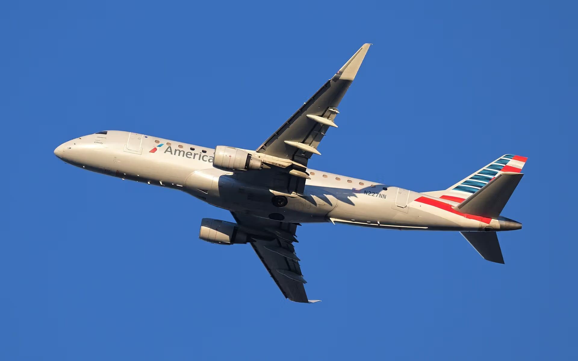 N227NN — Embraer