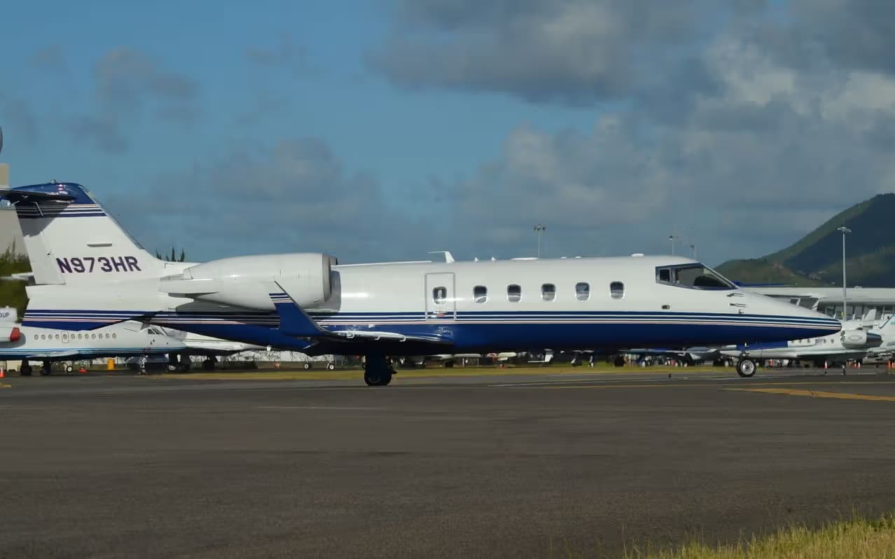 N973HR — Business jet