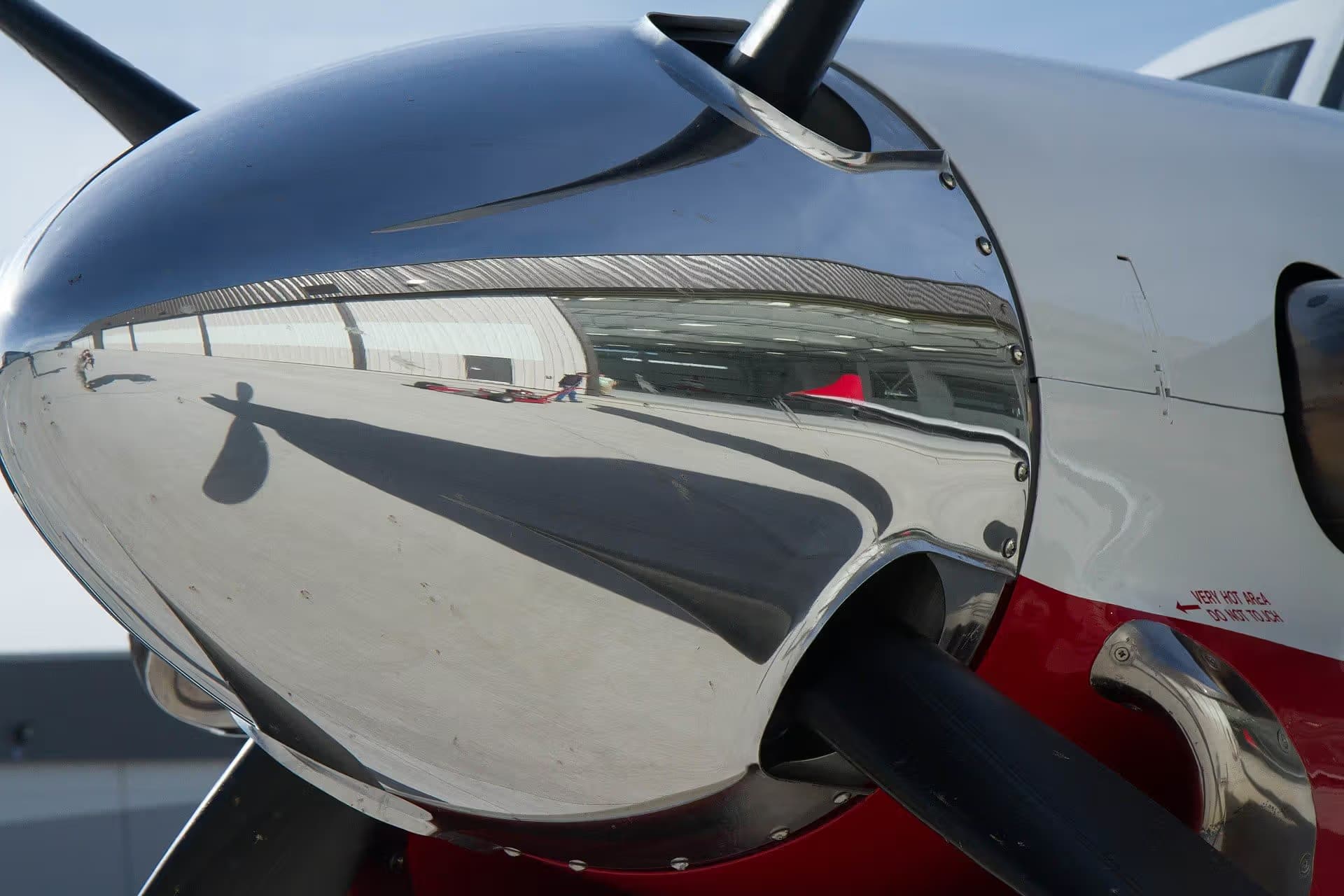N328SF — Aircraft