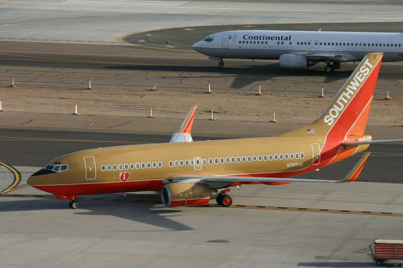 N799SW — Boeing