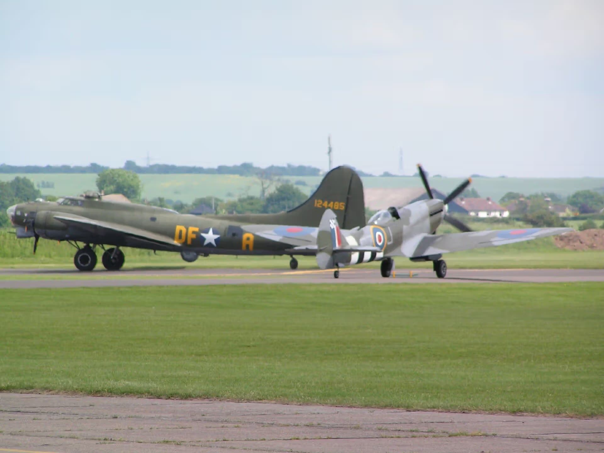 Unidentified — Warbird