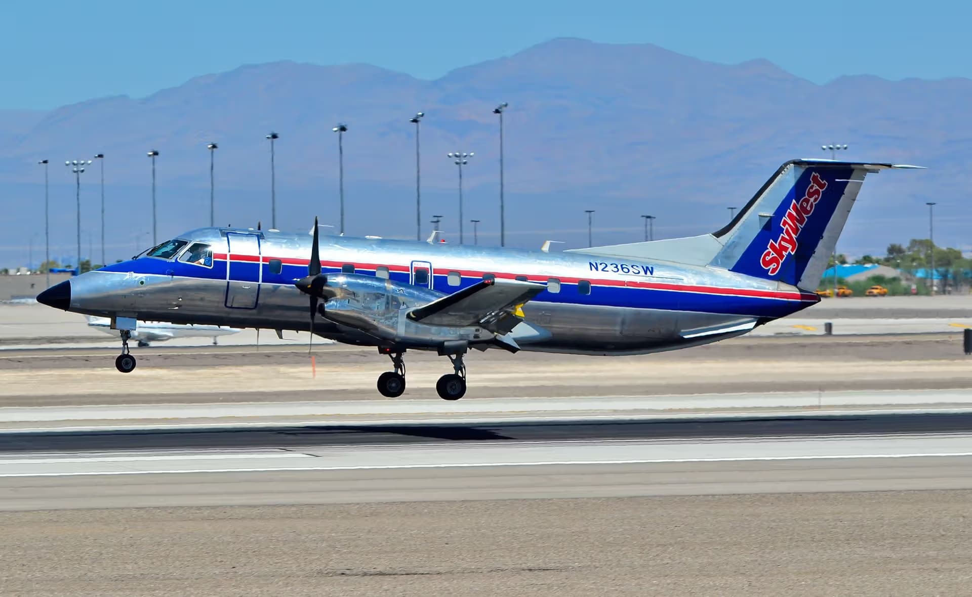 N236SW — Embraer