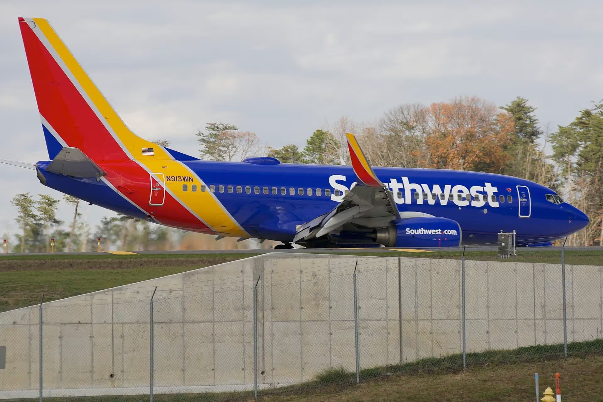 N913WN — Boeing