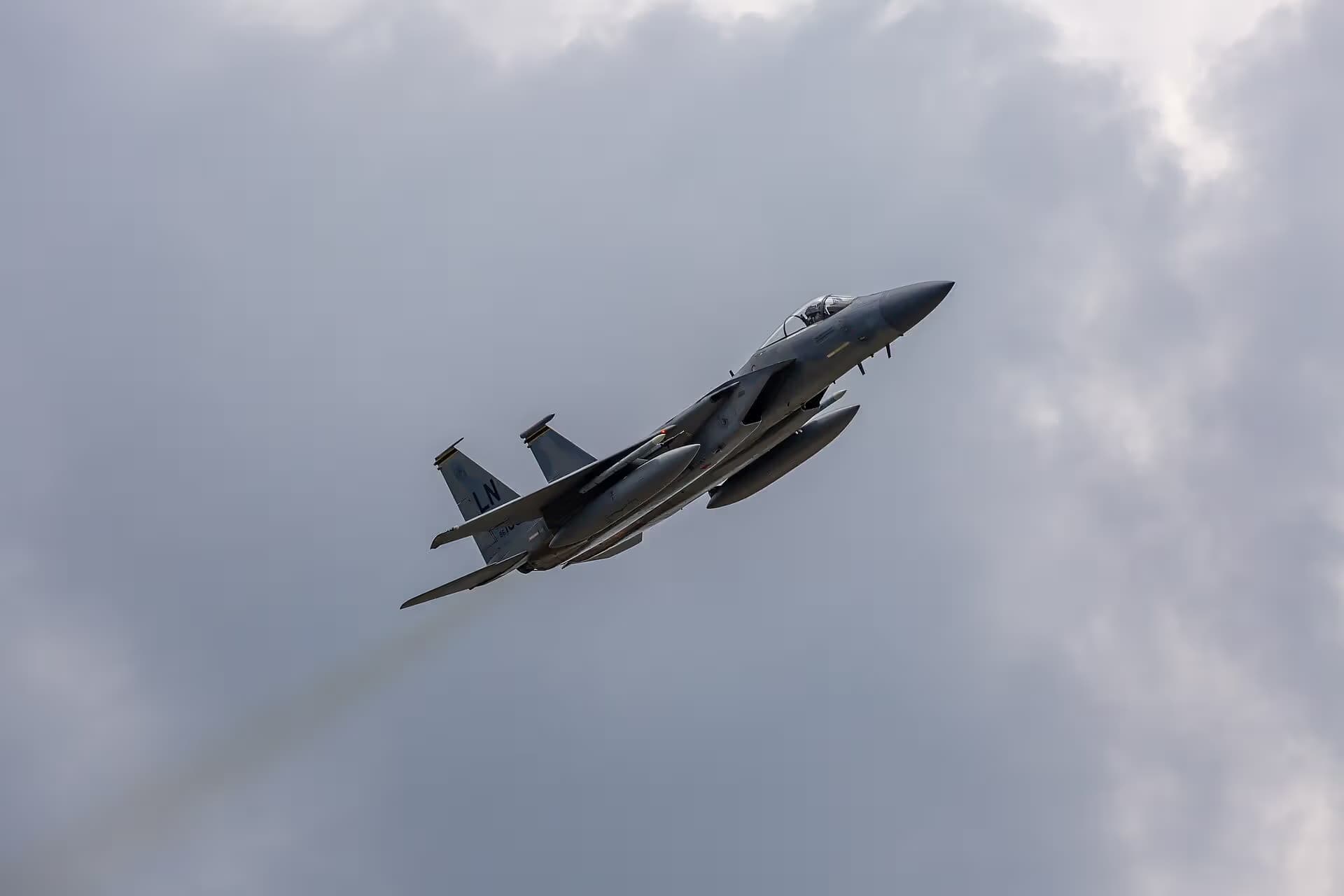 Unidentified — Aircraft