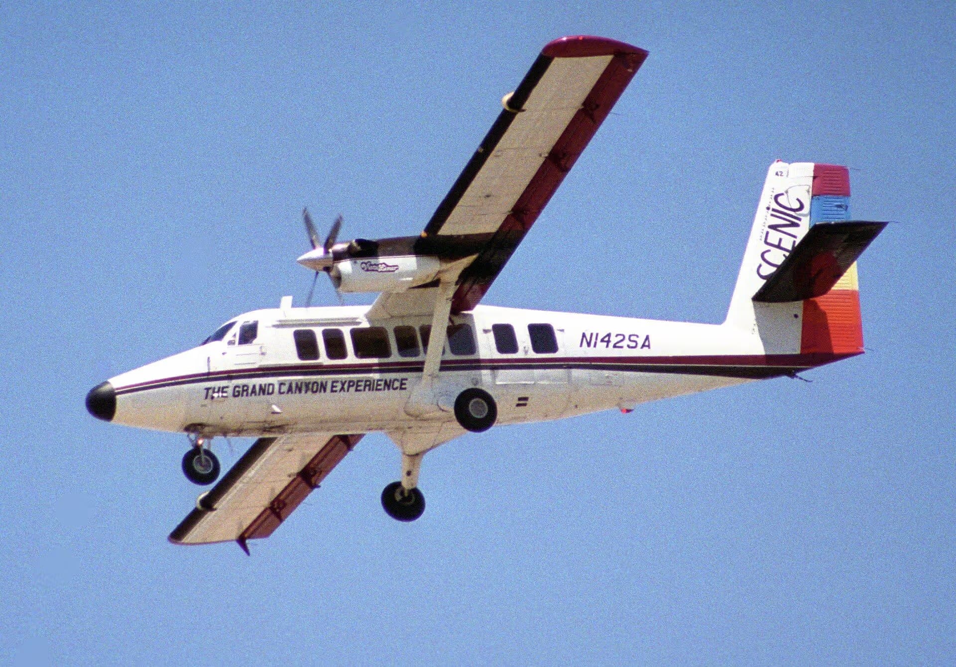 N142SA — De Havilland