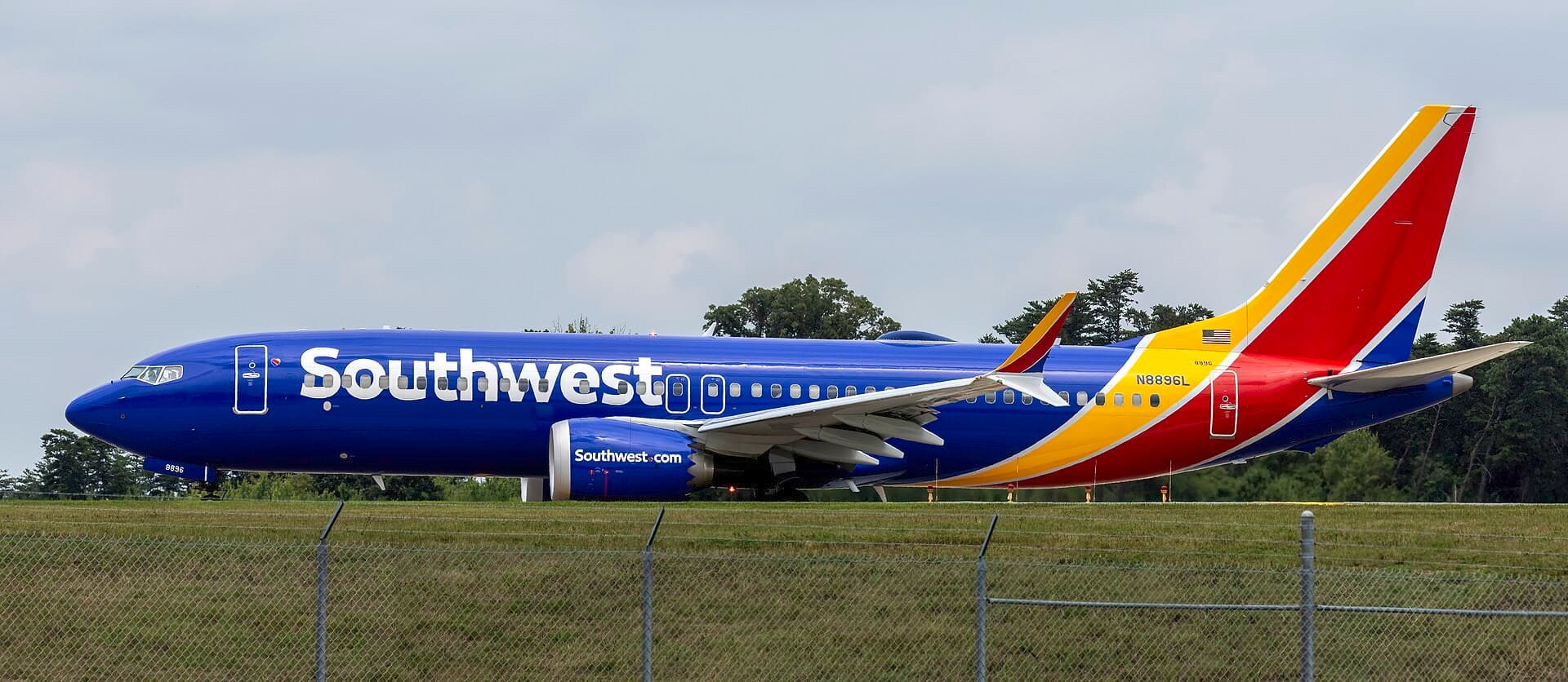 N8896L — Boeing