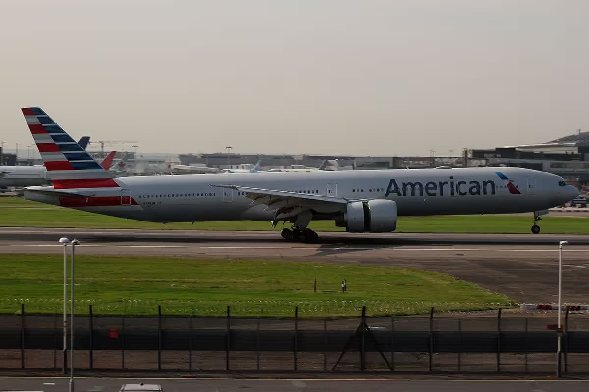 N733AR — Boeing