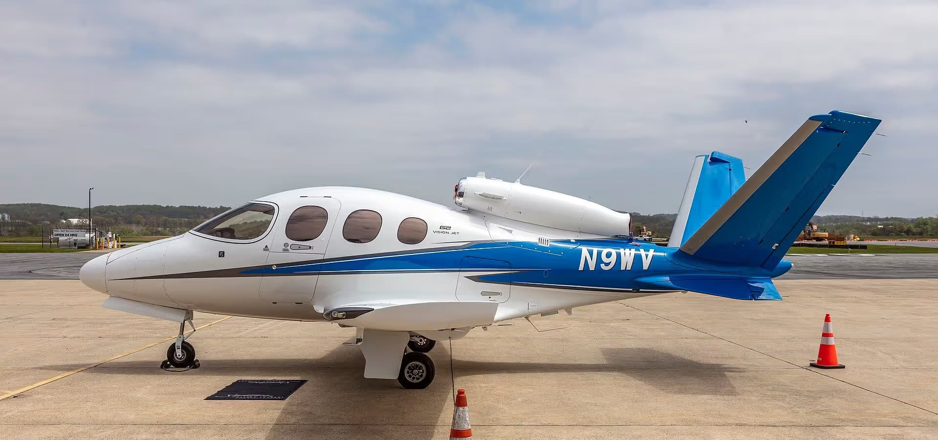N9WV — Cirrus