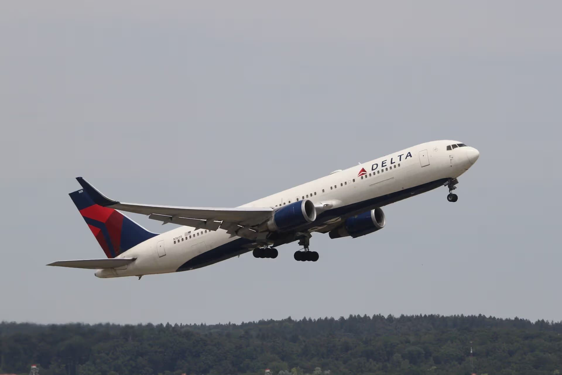 N1605 — Boeing