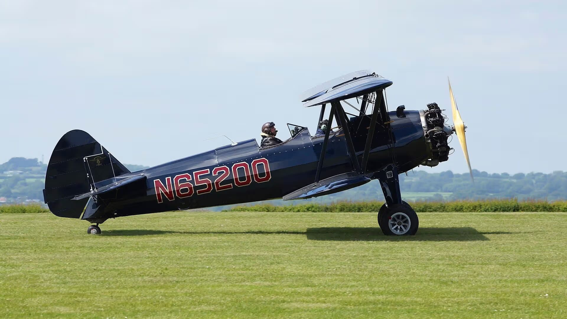 N65200 — Single-engine aircraft