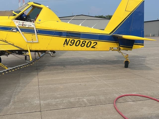 N90802 — 2000 Air Tractor AT-802A