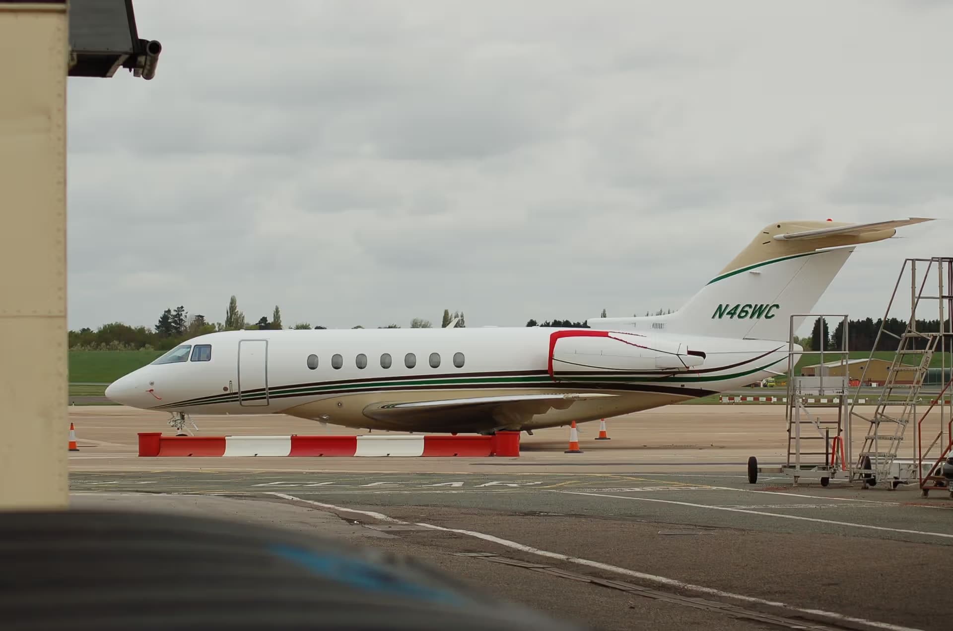 N46WC — Business jet