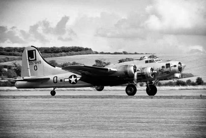 Unidentified — Boeing