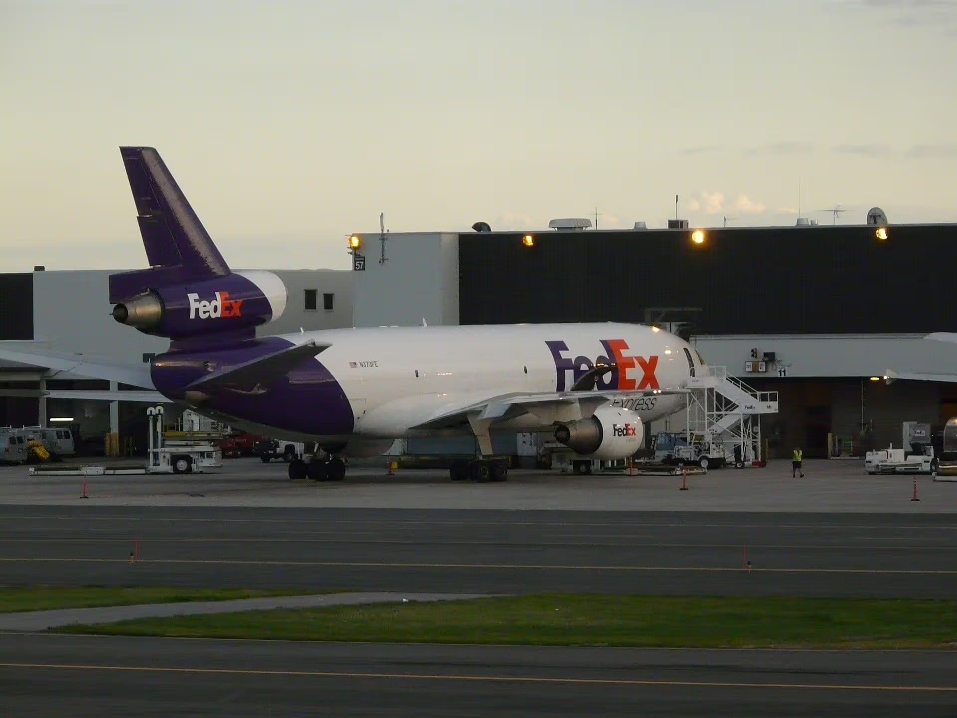 N373FE — Aircraft