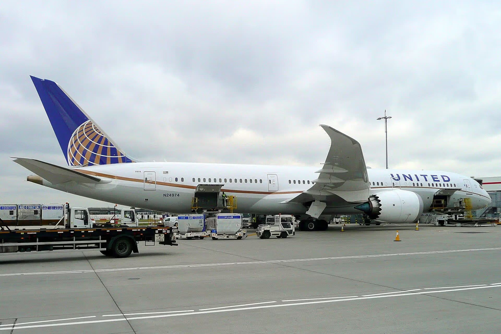 N24974 — Boeing