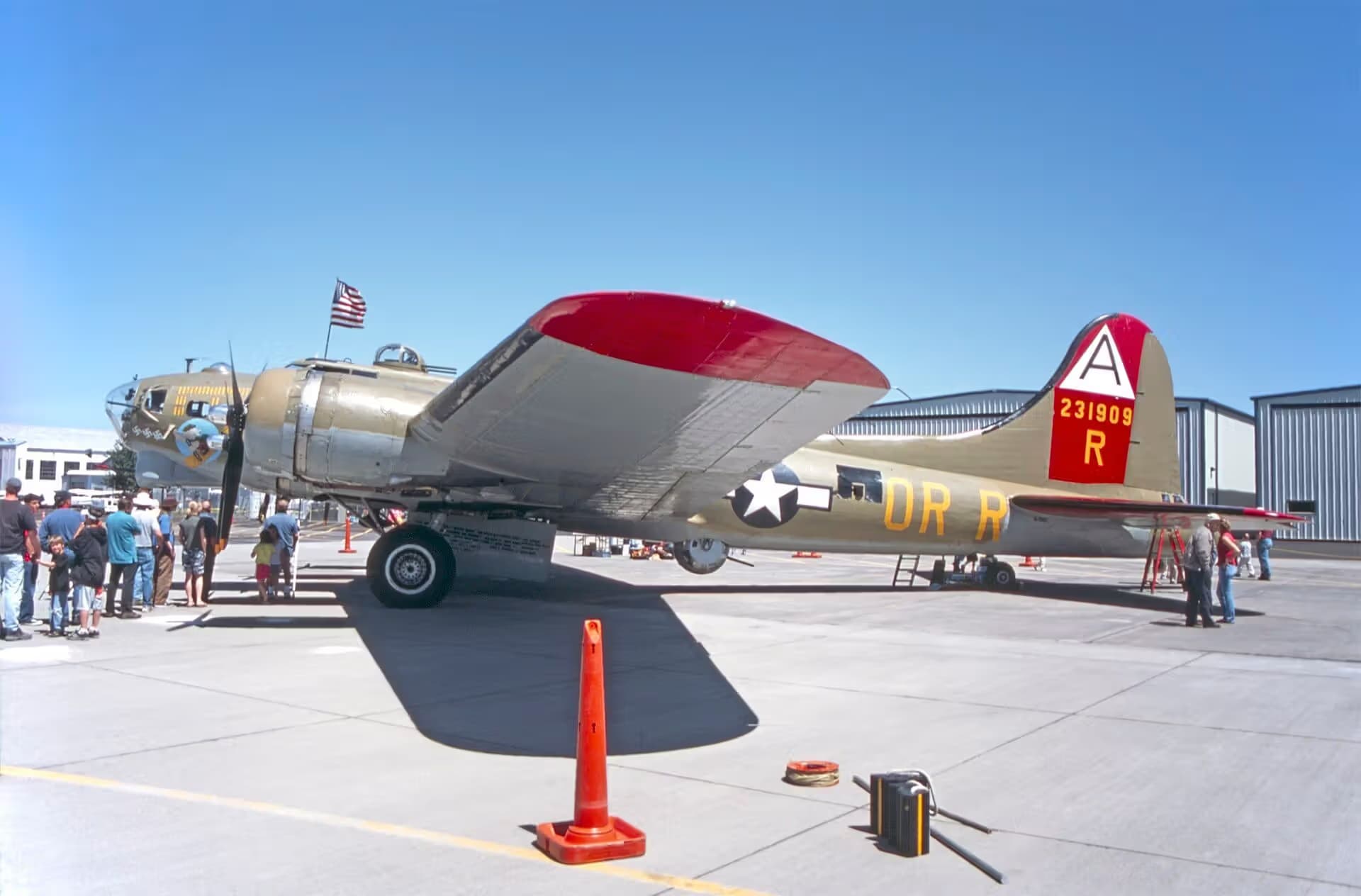 N93012 — Boeing