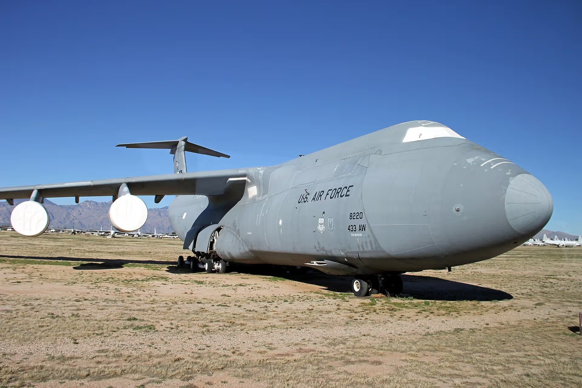 Unidentified — Lockheed