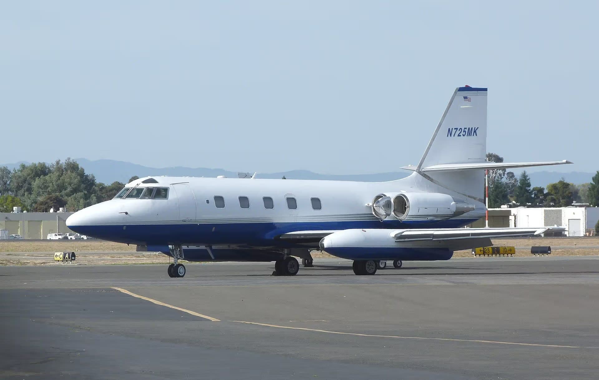 N725MK — Lockheed