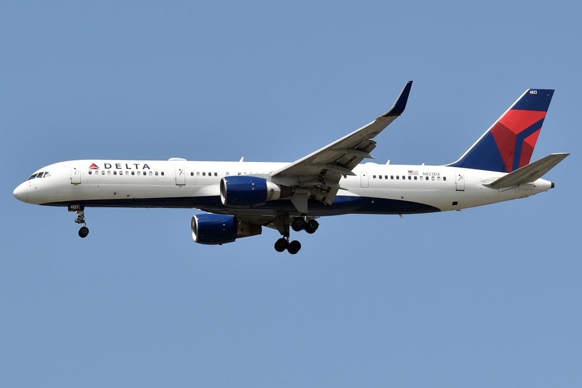 N823DX — Boeing
