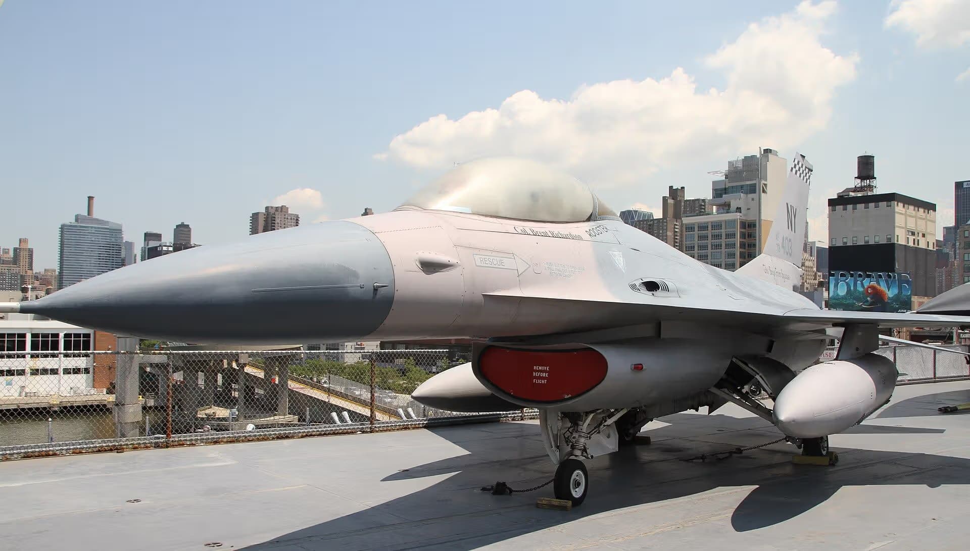 Unidentified — Aircraft