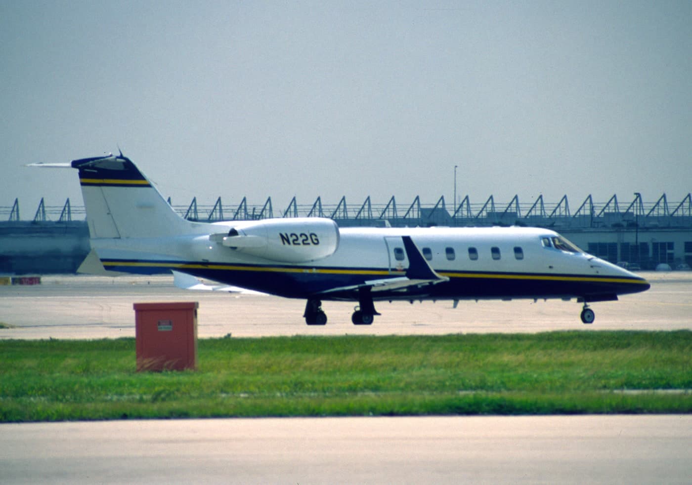 N22G — Business jet