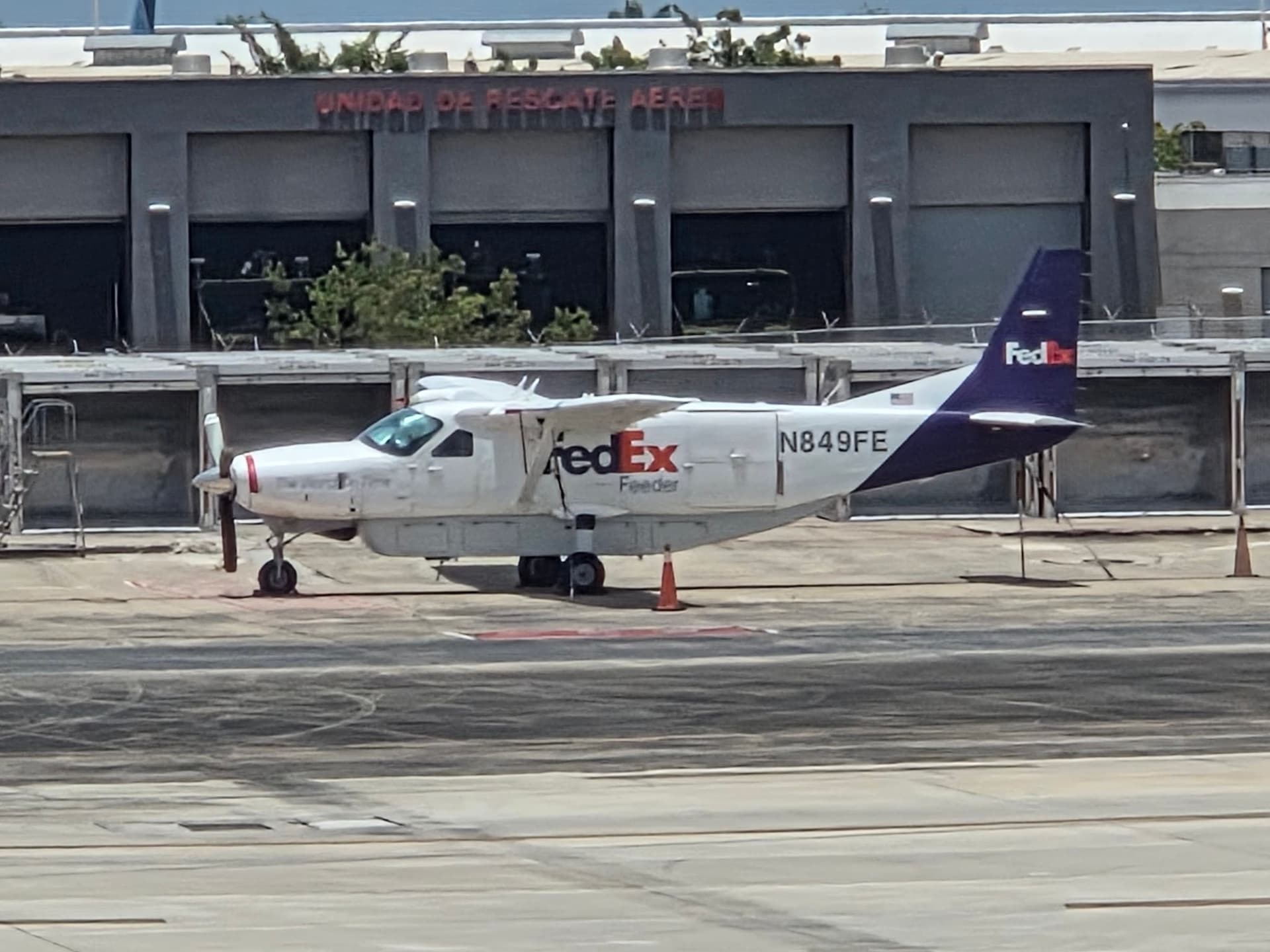 N849FE — Cessna 208B Grand Caravan