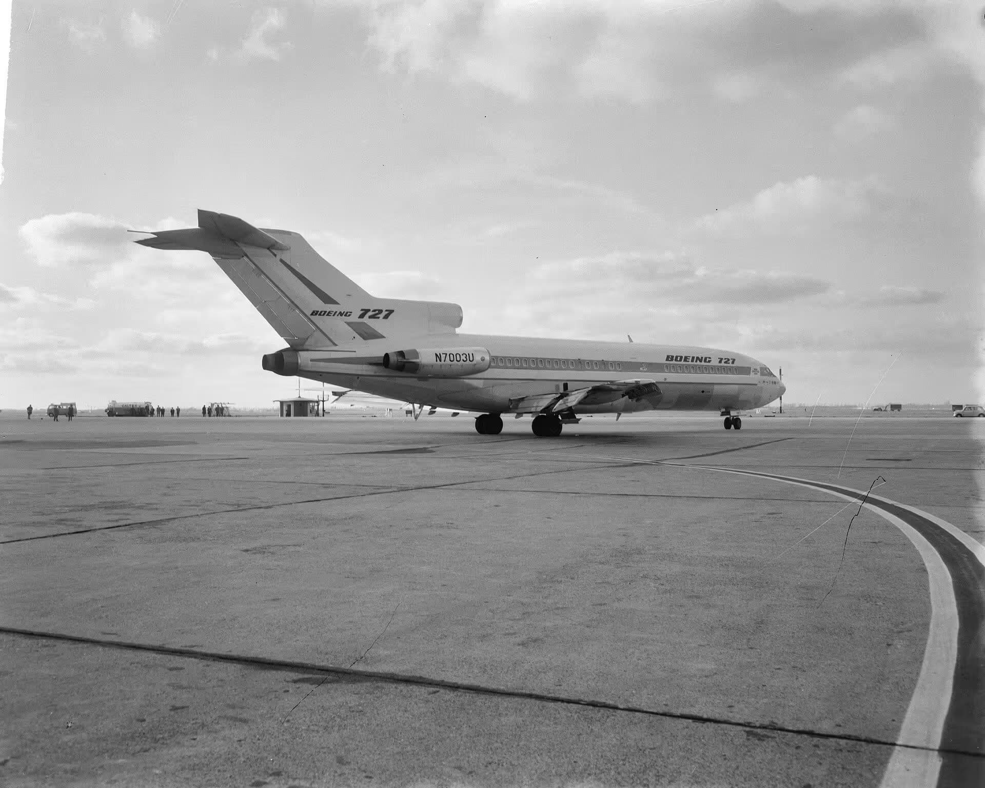 N7003U — Boeing