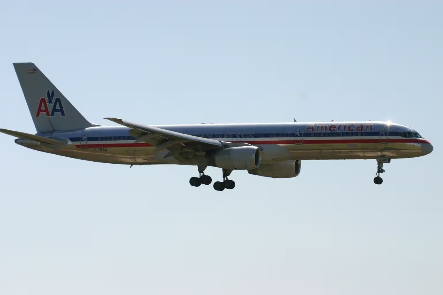 N179AA — Boeing