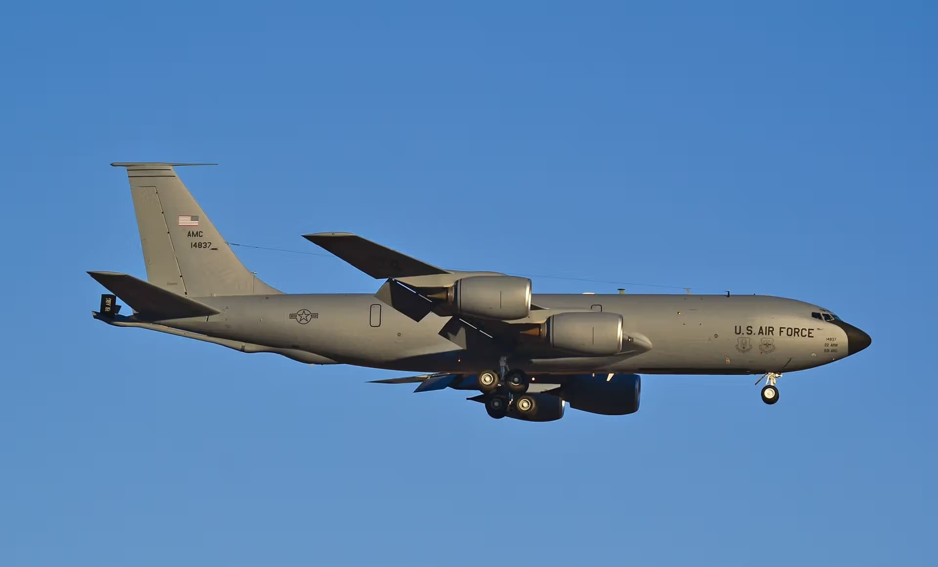 Unidentified — Aircraft