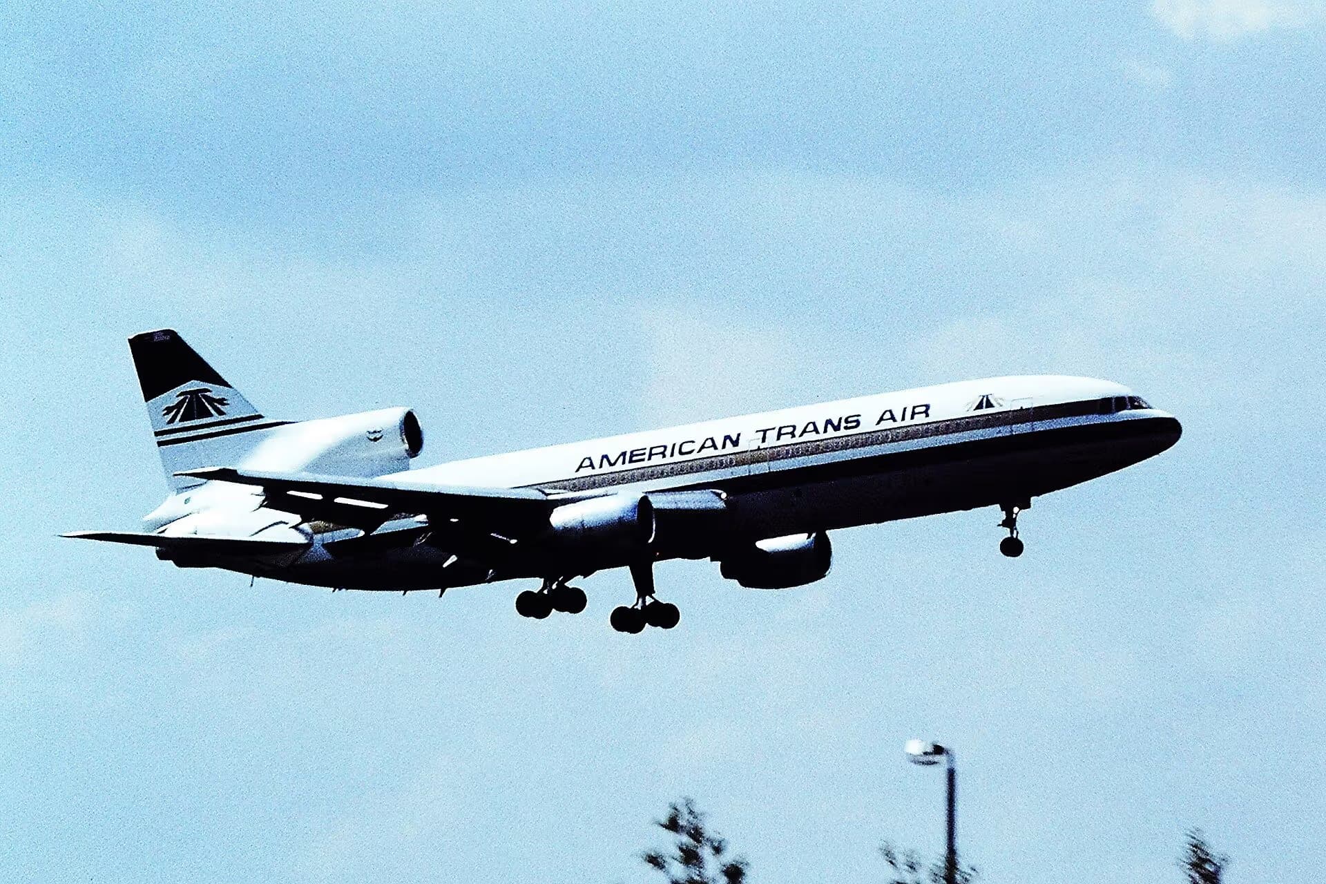 N188AT — Lockheed