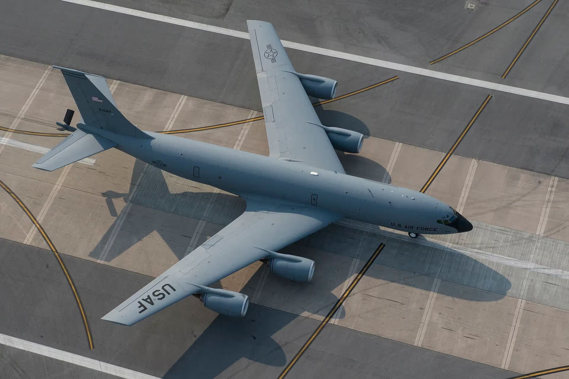 Unidentified — Boeing