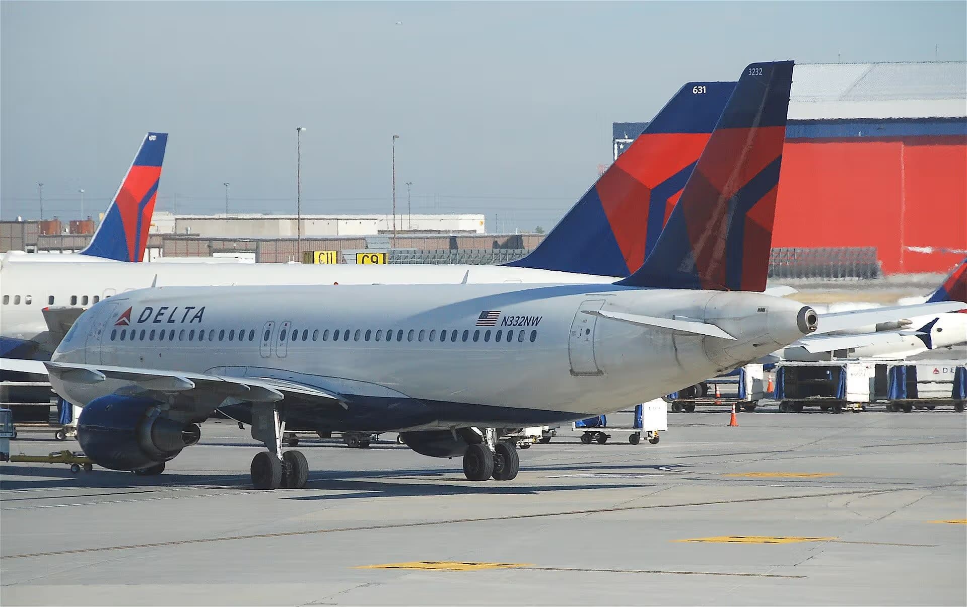 N332NW — Airbus
