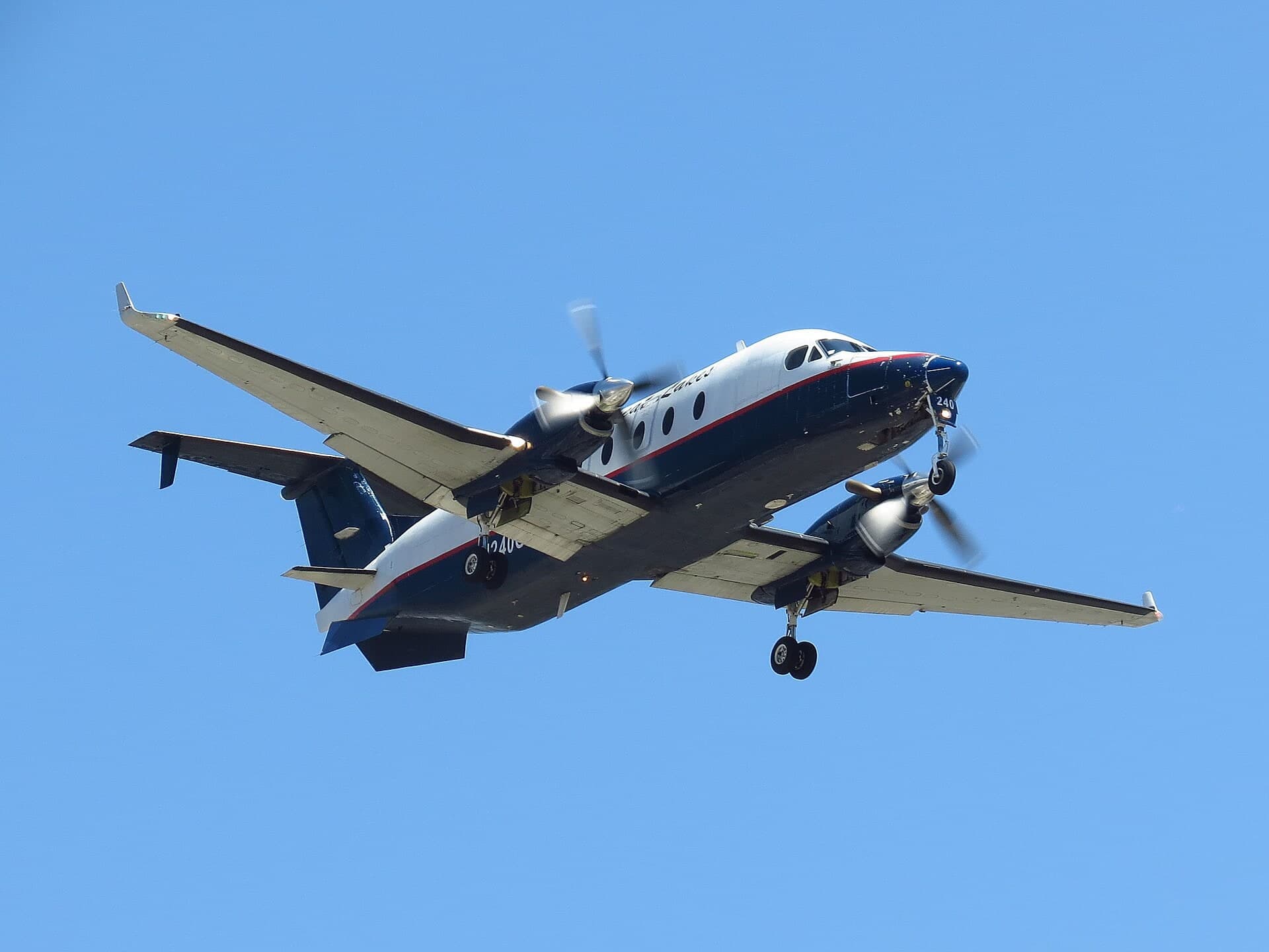 N240GL — Beech