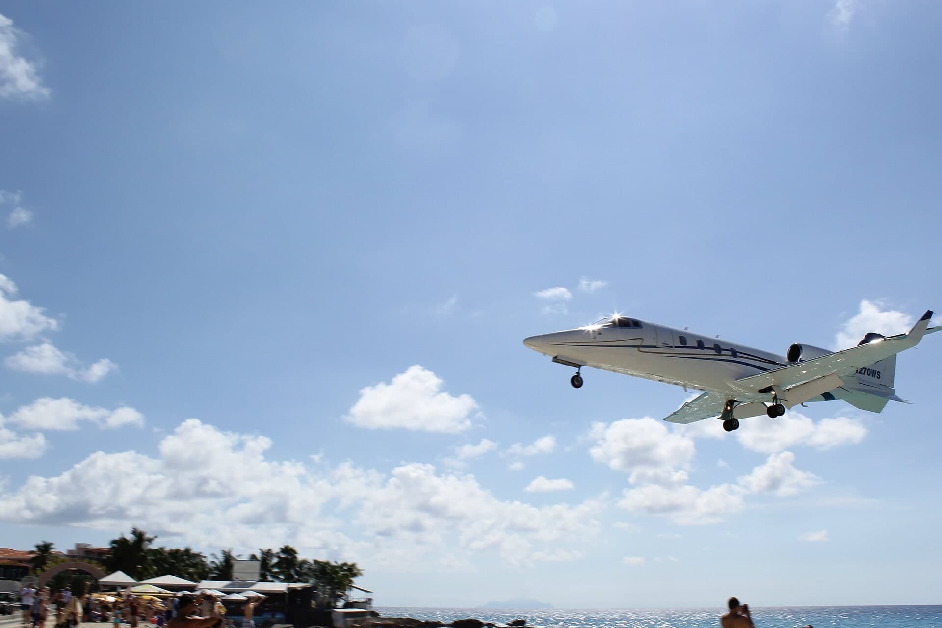 N270WS — Business jet