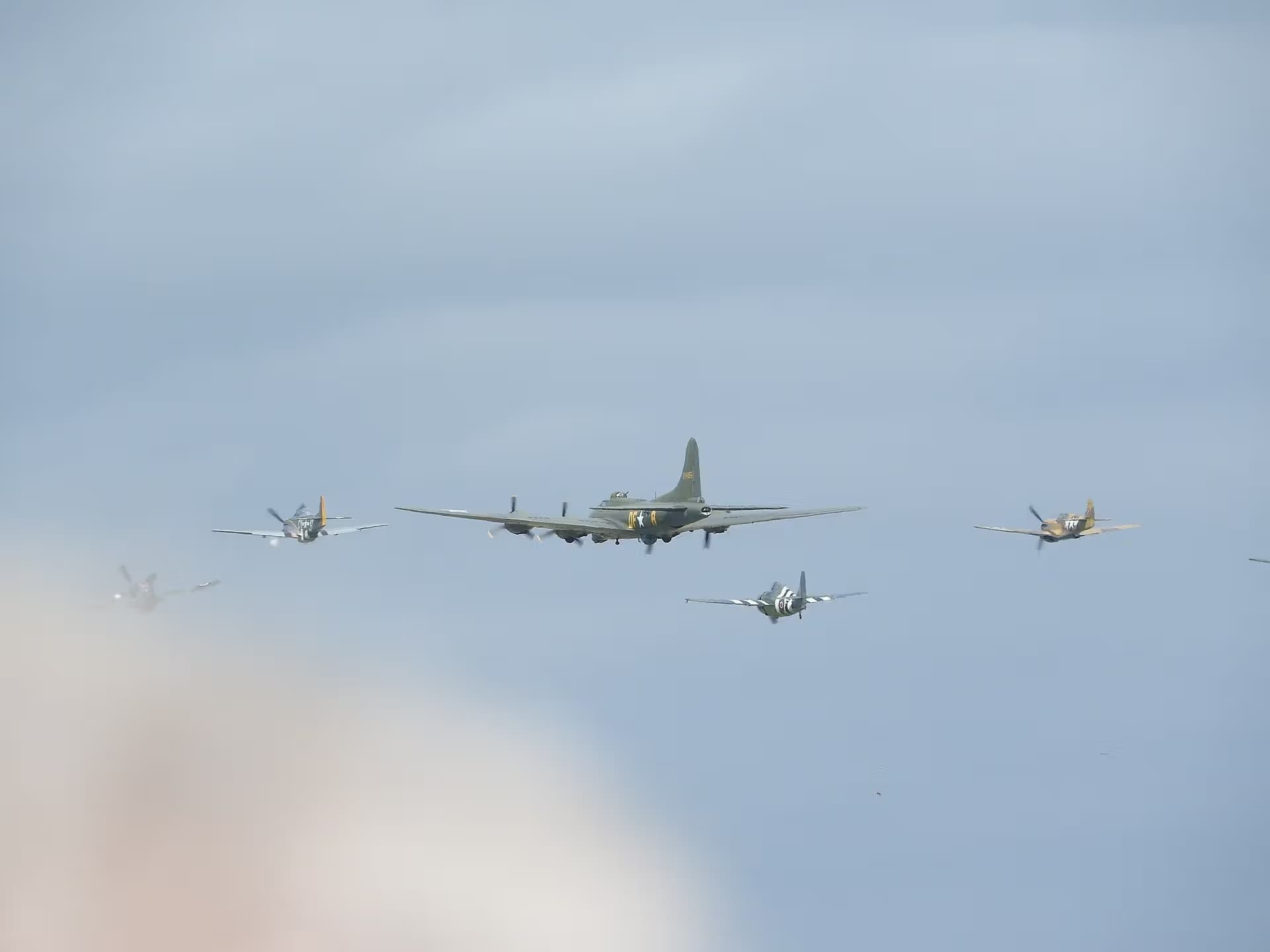 Unidentified — Warbird