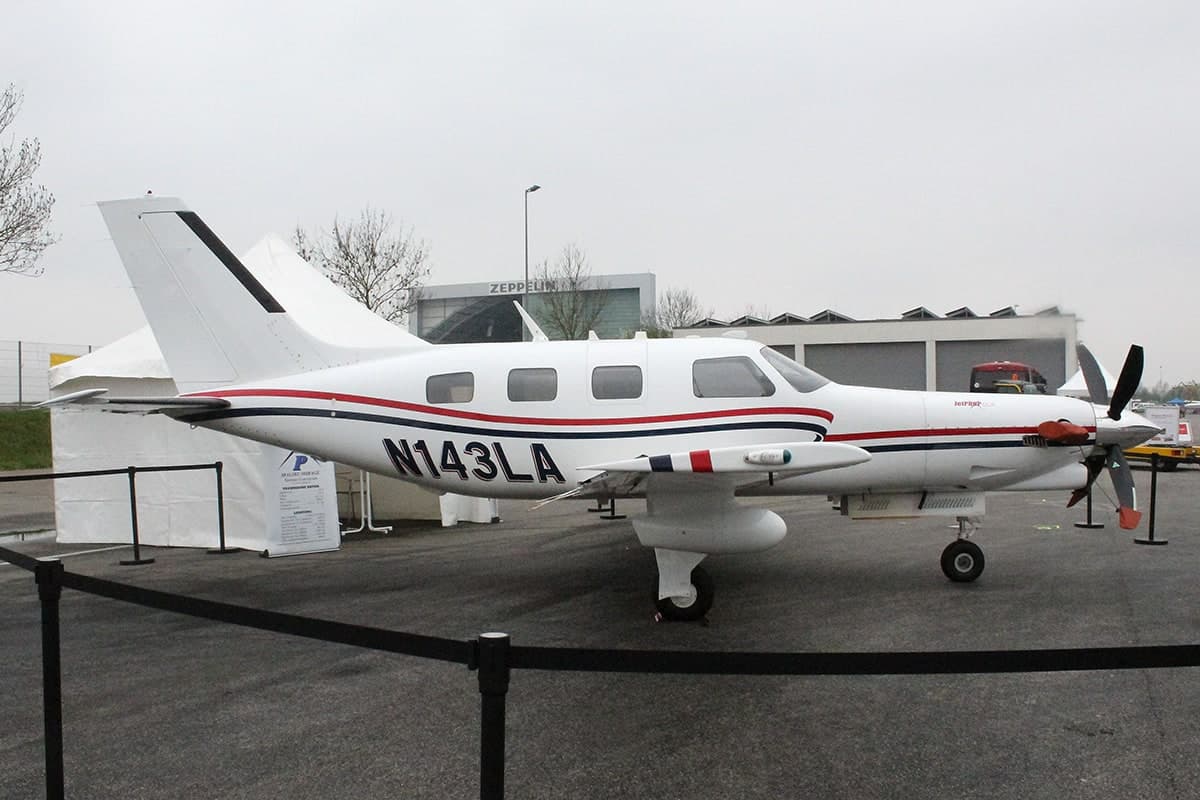 N143LA — Piper