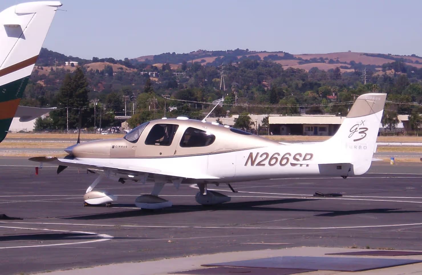 N266SR — Cirrus