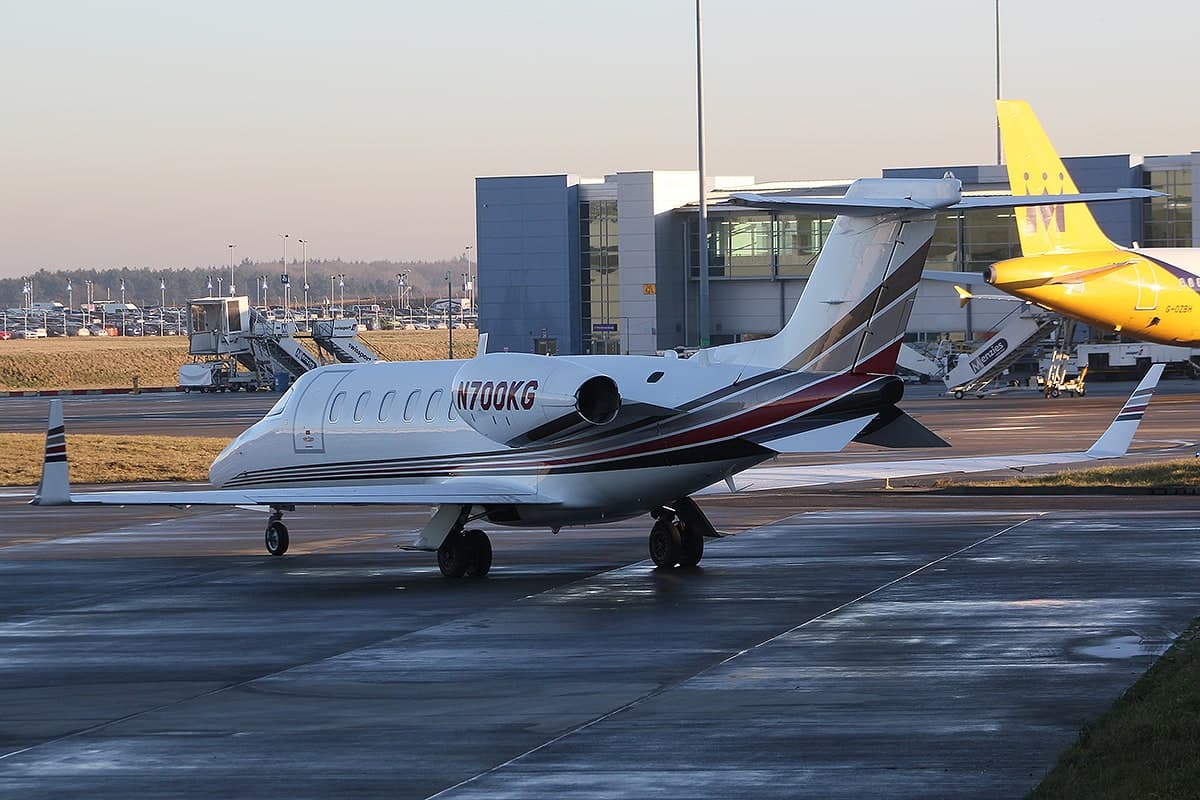 N700KG — Business jet